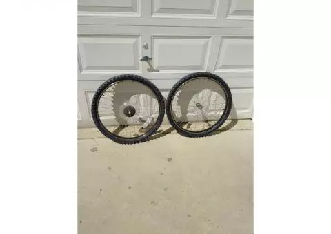 Bicycle rims and tires